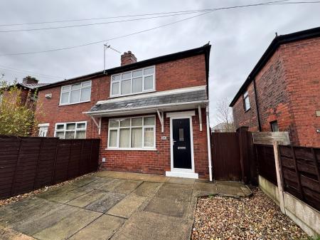 3 bedroom Semi-detached house to let in Edna Road, Leigh, WN7