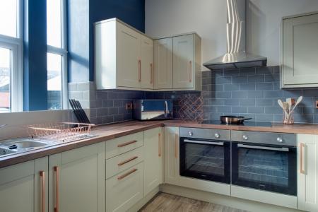 7 bedroom House of Multiple Occupation to let in Heywood Street, Bury, BL9