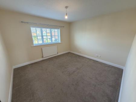 2 bedroom Semi-detached house to let in Ashburn Close, Horwich, BL6