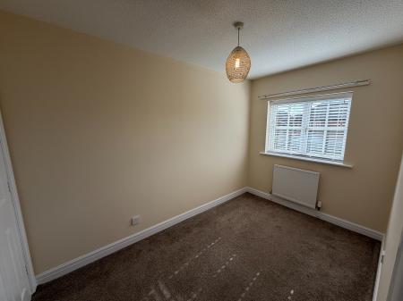 2 bedroom Semi-detached house to let in Ashburn Close, Horwich, BL6