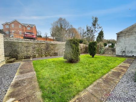 2 bedroom Flat for sale in School Street, Bromley Cross, Bolton, BL7