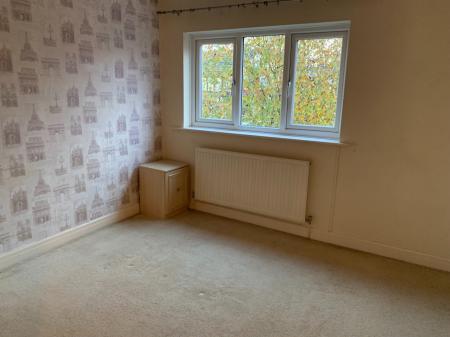 2 bedroom Semi-detached house to let in Troon Close, Beaumont Chase, Bolton, BL3