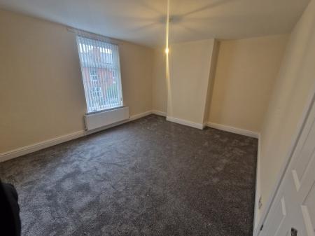 3 bedroom Terraced House to let in Webb Street, Horwich, BL6