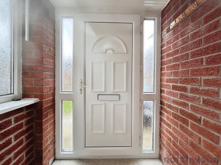 4 bedroom Semi-detached house for sale in The Sheddings, Bolton, BL3