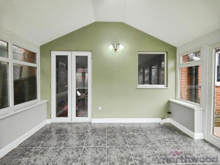 4 bedroom Semi-detached house for sale in The Sheddings, Bolton, BL3