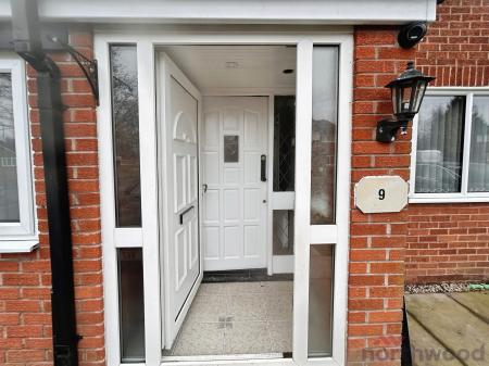 4 bedroom Semi-detached house for sale in The Sheddings, Bolton, BL3
