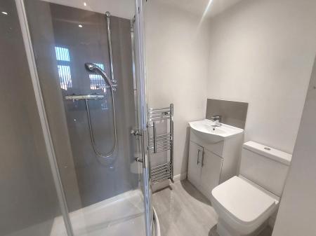 1 bedroom House of Multiple Occupation to let in Chorley Road, Swinton, M27