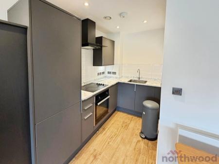 1 bedroom Studio flat for sale in Nelson Street, Bolton, BL3