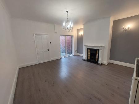 2 bedroom Terraced House to let in Bolton Road, Bury, BL8