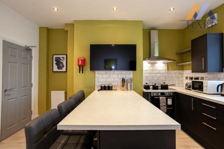 7 bedroom House of Multiple Occupation to let in Tottington Road, Bury, BL8