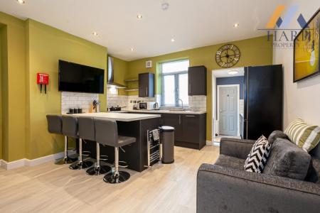 7 bedroom House of Multiple Occupation to let in Tottington Road, Bury, BL8