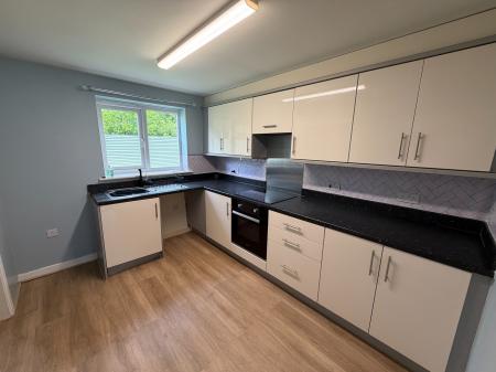 2 bedroom Semi-detached house to let in Jethro Street, Bolton, BL2