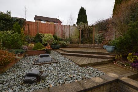 4 bedroom Detached house to let in Regents View, Blackburn, BB1