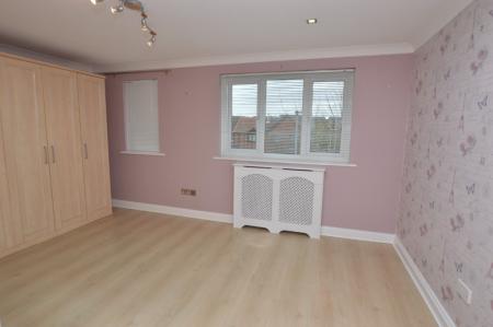 4 bedroom Detached house to let in Regents View, Blackburn, BB1