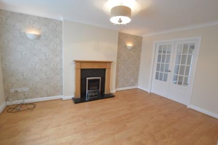 4 bedroom Detached house to let in Regents View, Blackburn, BB1