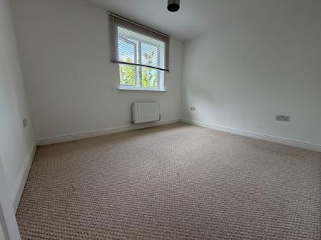 2 bedroom Flat to let in Barton Street, Farnworth, BL4