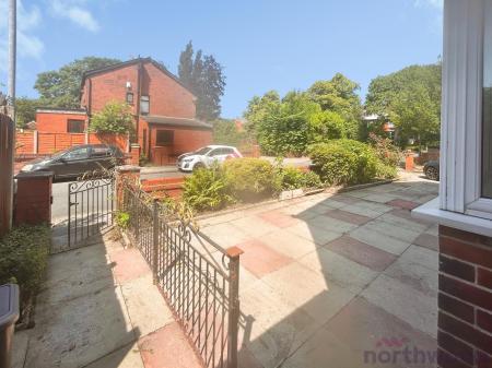 3 bedroom Semi-detached house for sale in Chorley New Road, Bolton, BL1