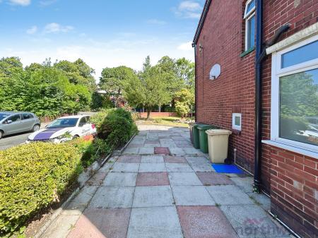 3 bedroom Semi-detached house for sale in Chorley New Road, Bolton, BL1