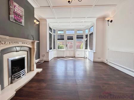 3 bedroom Semi-detached house for sale in Chorley New Road, Bolton, BL1