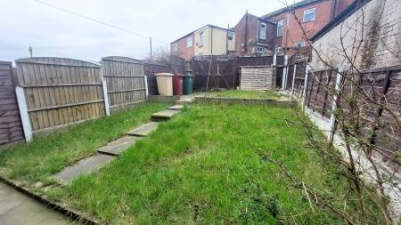 3 bedroom Semi-detached house to let in Bury New Road, Bolton, BL2