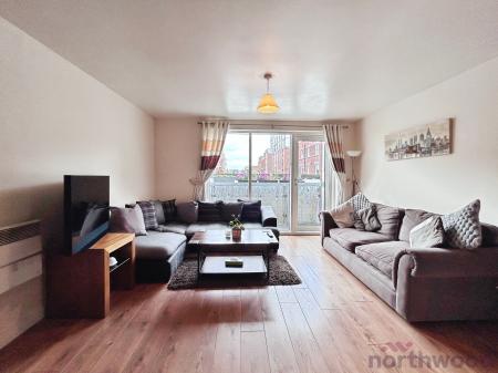 2 bedroom Flat for sale in Bradshawgate, Bolton, BL1