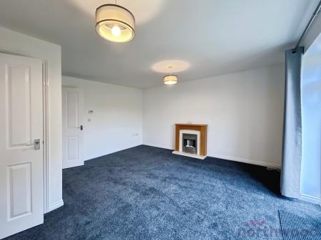 3 bedroom Mews house to let in Textile Way, Bolton, BL1