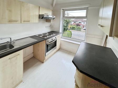 1 bedroom Flat to let in Longsight, Harwood, Bolton, BL2