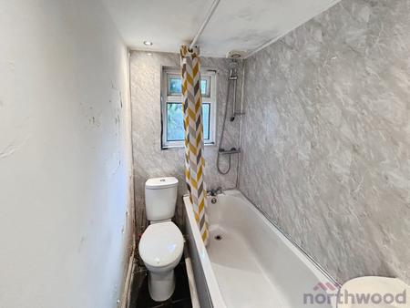 2 bedroom Terraced House for sale in Tottington Road, Bury, Bury, BL8
