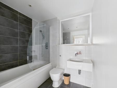 2 bedroom Flat for sale in 41 Essex Street, City Centre, Birmingham, B5