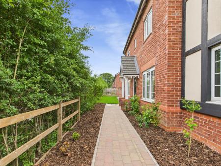 4 bedroom Detached house for sale in All Saints Lane, Kings Bromley, DE13 7LD
