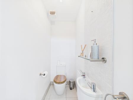 4 bedroom Detached house for sale in All Saints Lane, Kings Bromley, DE13 7LD