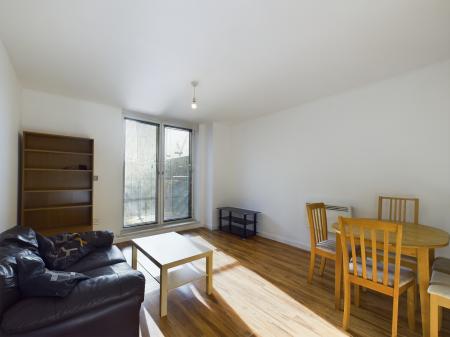 2 bedroom Flat for sale in Apartment, City Centre, Birmingham, B5