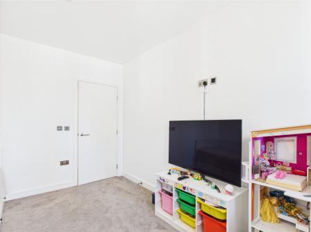 3 bedroom Apartment for sale in Gooch Street North, City Centre, Birmingham, B5