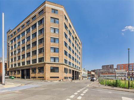 3 bedroom Apartment for sale in Gooch Street North, City Centre, Birmingham, B5