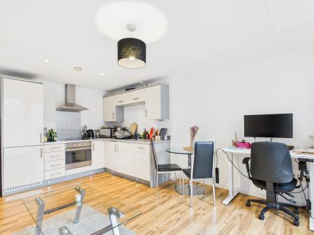 2 bedroom Flat for sale in Latitude Development, City Centre, Birmingham, B5