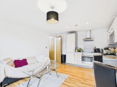 2 bedroom Flat for sale in Latitude Development, City Centre, Birmingham, B5