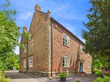 5 bedroom Detached house for sale in Peddimore Hall Farm, Sutton Codfield, B76