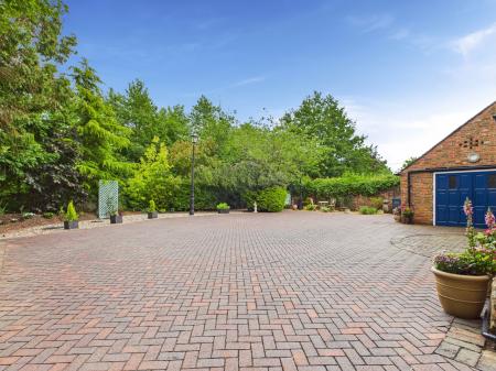 5 bedroom Detached house for sale in Peddimore Hall Farm, Sutton Codfield, B76