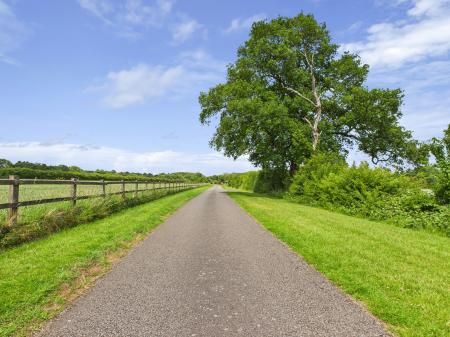 5 bedroom Detached house for sale in Peddimore Hall Farm, Sutton Codfield, B76