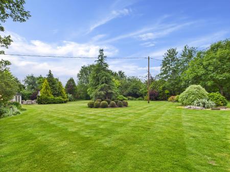 5 bedroom Detached house for sale in Peddimore Hall Farm, Sutton Codfield, B76