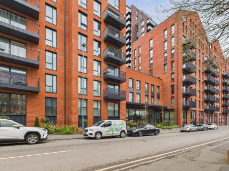 2 bedroom Flat for sale in 63 Shadwell Street with Allocated Parking