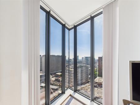 1 bedroom Flat for sale in Sheepcote Street, City Centre, Birmingham, B16