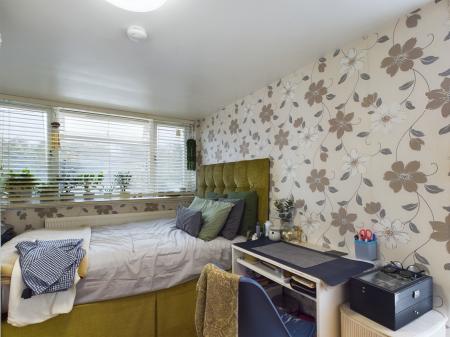 5 bedroom Terraced House for sale in Sherborne Grove, Birmingham, B1