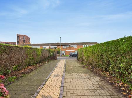 3 bedroom Terraced House for sale in College Street, City Centre, Birmingham, B18