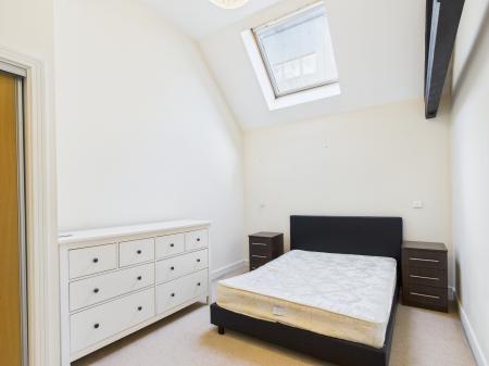 3 bedroom Flat to let in Commercial Street, City Centre, Birmingham, B1