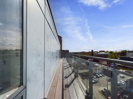 2 bedroom Flat to let in Essex Street, City Centre, Birmingham, B5