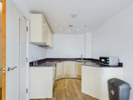 2 bedroom Flat to let in Essex Street, City Centre, Birmingham, B5