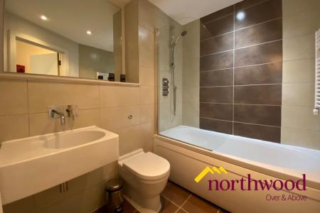 2 bedroom Flat to let in Essex Street, City Centre, Birmingham, B5