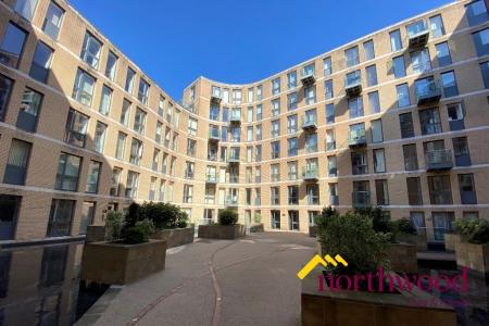 2 bedroom Flat to let in Essex Street, City Centre, Birmingham, B5