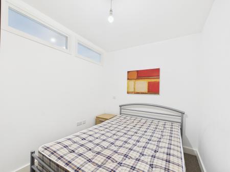 2 bedroom Flat to let in i-Land Development, City Centre, Birmingham, B5